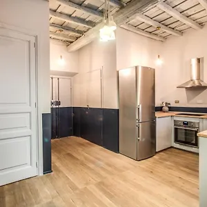 Appartamento Stylish Flat Near Fori Imperiali Ruins, Roma